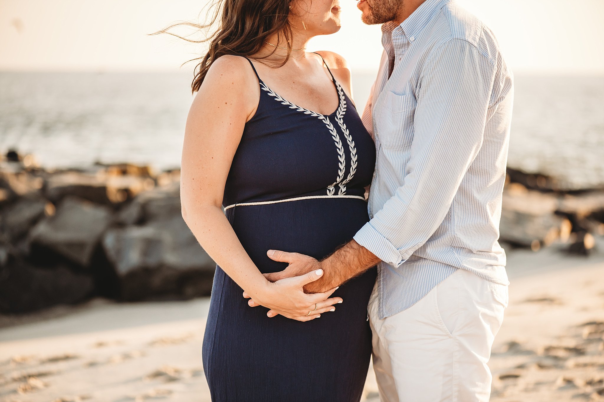 sea isle beach maternity photos